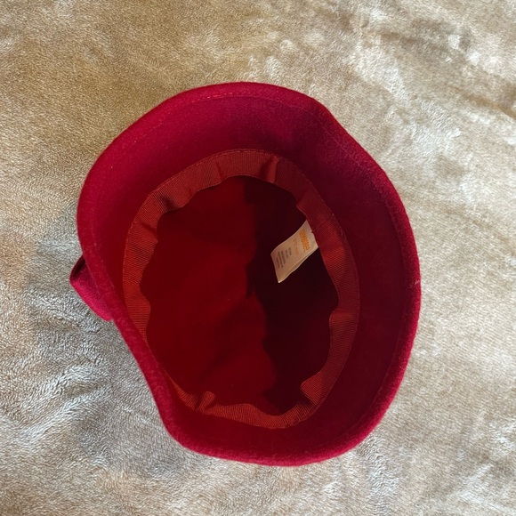 100% Wool Gymboree Red Baby Hat with Bow - Picture 4 of 4